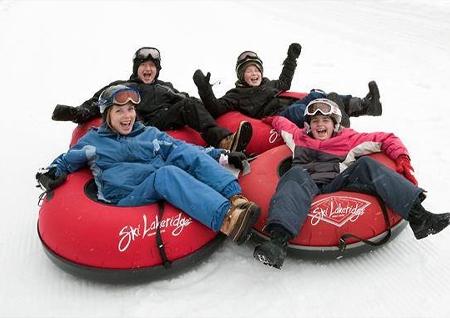 Distrează-te în toiul iernii cu saniile ieftine de la BigShop.md