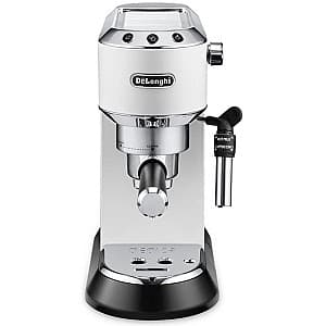 Aparat de cafea DeLonghi EC685.W Dedica Style