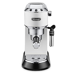 Aparat de cafea DeLonghi EC 685 W Dedica