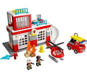 Constructor LEGO Duplo 10970 Statie de pompieri cu Elicopter