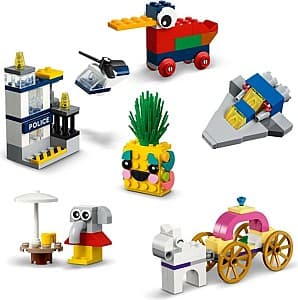 Constructor LEGO 90 Years of Play (11021)