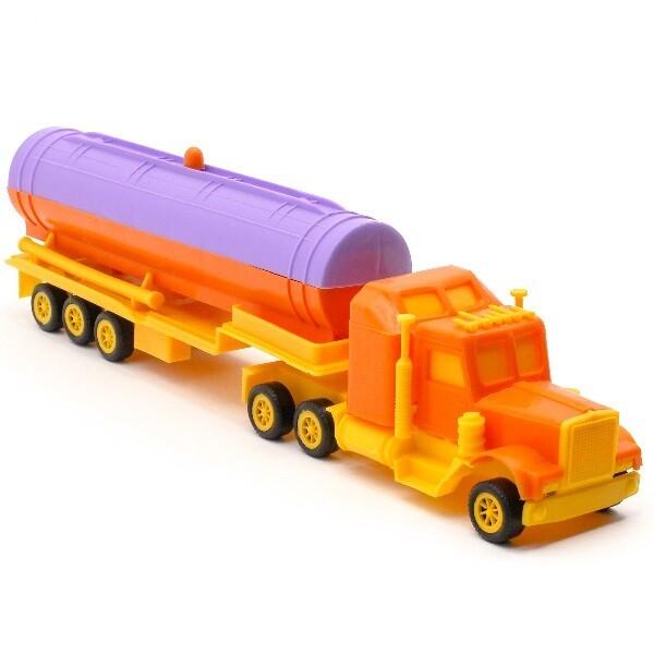 Tehnica speciala Maximus Mini-camion cu cisternă