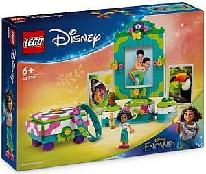 Constructor LEGO Disney Rama foto si cutia cu bijuterii ale lui Mirabel (5702017584911)