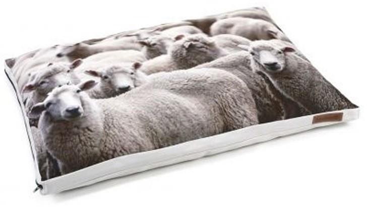 Лежак для собаки Beeztees SJIEP Beige