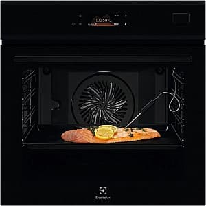 Духовой шкаф электрический Electrolux EOB8S39H