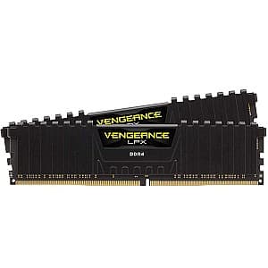 Оперативная память Corsair Vengeance DDR4 32GB (CMK32GX4M2E3200C16)