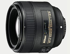 Объектив Nikon AF-S Nikkor 85mm f/1,8G