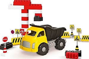 Constructor Dolu Jumbo Truck with Accessories 6045