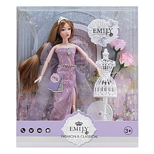 Papusa Essa Toys cu manechin decorativ