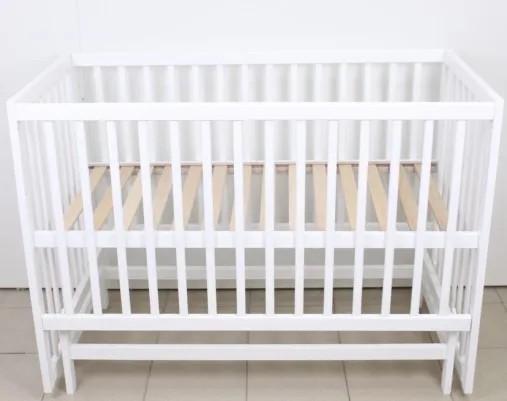 Patut copii Kuzea Sofia Alb pe balansoar