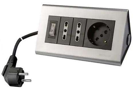 Prelungitor Scame 3 prize 2 m 16 A