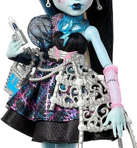Papusa BARBIE Monster High Scary Sweet Birthday (JBG75)