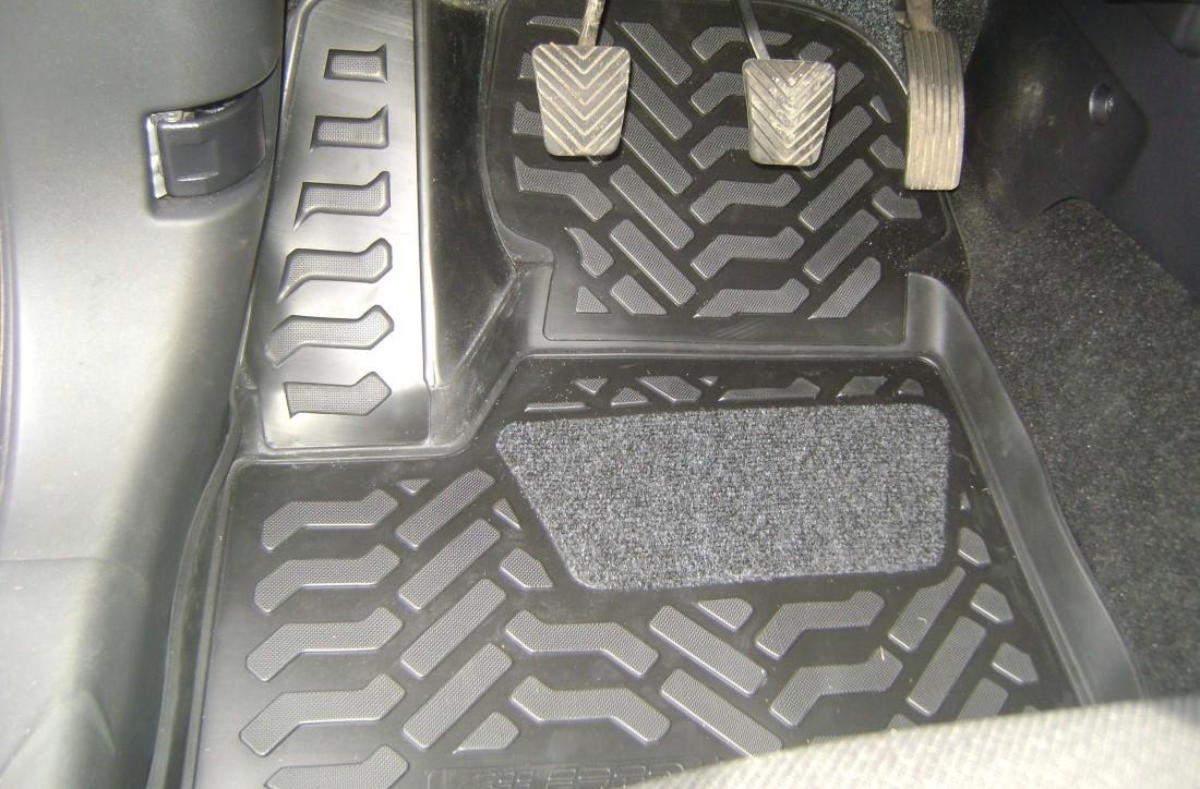 Covorase auto Aileron Mitsubishi ASX (2010) (61009)