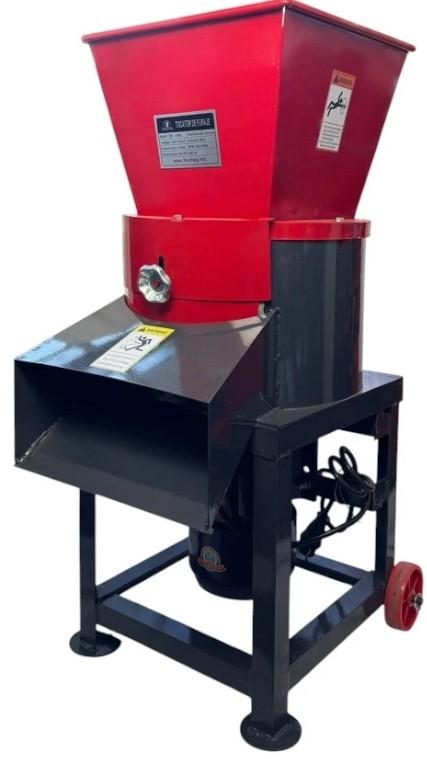 Кормоизмельчитель Demetra DM-100BL