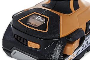 Masina de insurubat AEG BS14C LI-202C