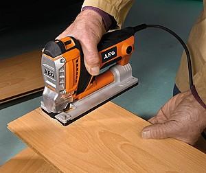 Fierastrau vertical AEG PST500X