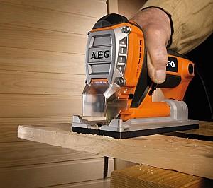 Fierastrau vertical AEG PST500X