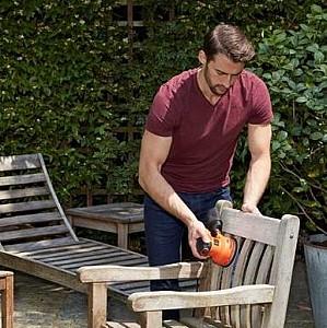 Slefuitor cu excentric BLACK&DECKER BEW210 230W