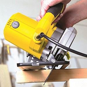 Fierastrau circular Stanley STSC1618