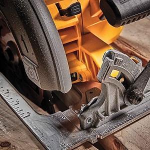 Fierastrau circular Dewalt DCS573NT
