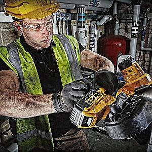 Fierastrau Dewalt DCS371N-XJ