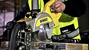 Fierastrau pentru taieri inclinate Dewalt DCS777T2