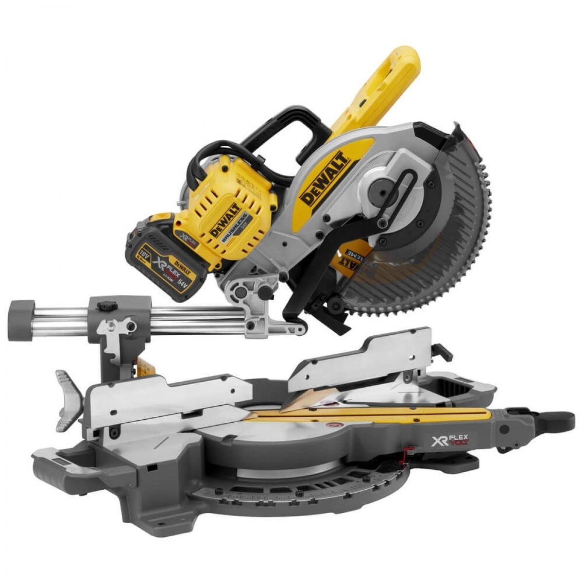 Fierastrau pentru taieri inclinate Dewalt  DCS727T2