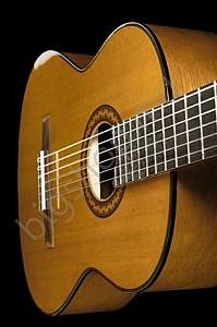 Chitara clasica YAMAHA C70 NT 4/4