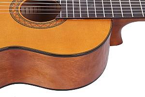 Chitara clasica YAMAHA C70 NT 4/4