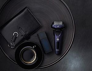 Aparat de ras electric Panasonic ES-LV67-A820