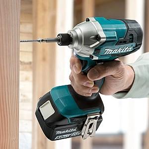 Masina de insurubat cu impact Makita DTD156Z
