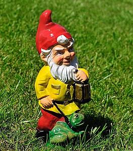 Decor pentru gradina Art Figure Pitic paznic (mic) (5.021)