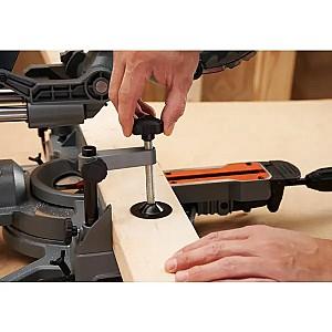 Fierastrau pentru taieri inclinate BLACK&DECKER BES701