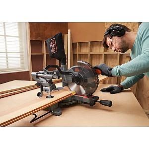 Fierastrau pentru taieri inclinate BLACK&DECKER BES701