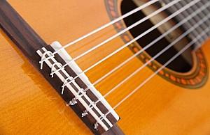 Chitara clasica YAMAHA CS40