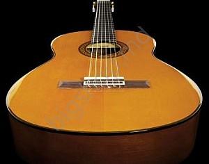 Chitara clasica YAMAHA C80 NT 4/4