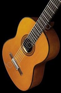 Chitara clasica YAMAHA C80 NT 4/4