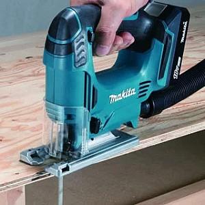 Fierastrau vertical Makita JV183DWE