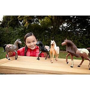 Figurina personaj Mattel Calut din seria Spirit Herd