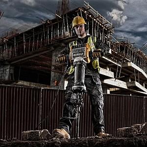 Ciocan demolator Dewalt D25981