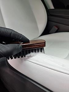 Curatare interior auto Geist Leather & Textile Brush (G009)