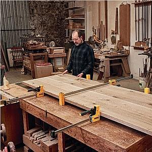 Menghina Dewalt DWHT83831-1