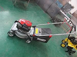 Masina de tuns iarba TECHNOWORKER BR400
