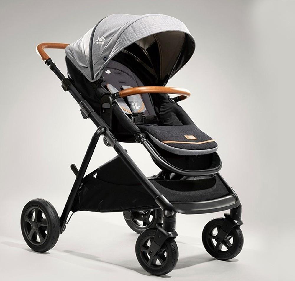 Carucior de plimbare Joie Aeria Signature Carbon