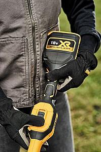 Motocoasa pe benzina Dewalt DCMST561P1