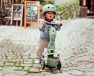 Trotineta Scoot and Ride HighwayKick 1 Lifestyle Green lines