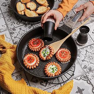 Recipiente pentru condimente Tadar Devi Black