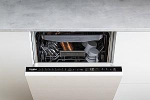 Masina de spalat vase incorporabilă Whirlpool WSIP 4O33 PFE