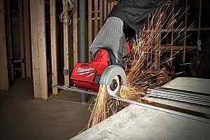 Fierastrau circular Milwaukee M12FCOT-0