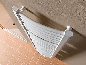 Uscător de prosoape KERMI Basic-R 800x450 (BR0100800450XXK)